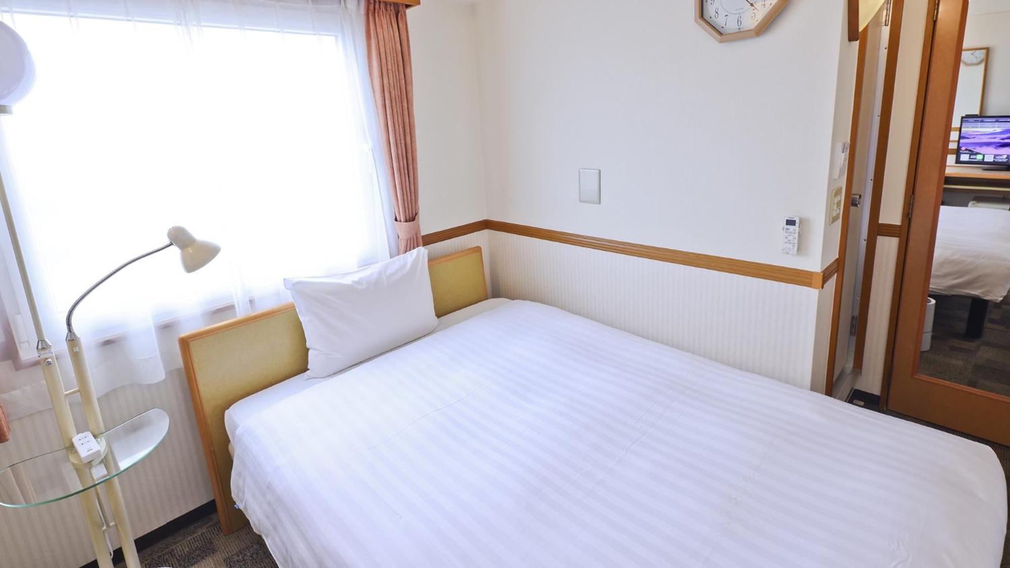 Toyoko Inn Fujisan Numazu Eki Kita Guchi No 2 Szoba fotó
