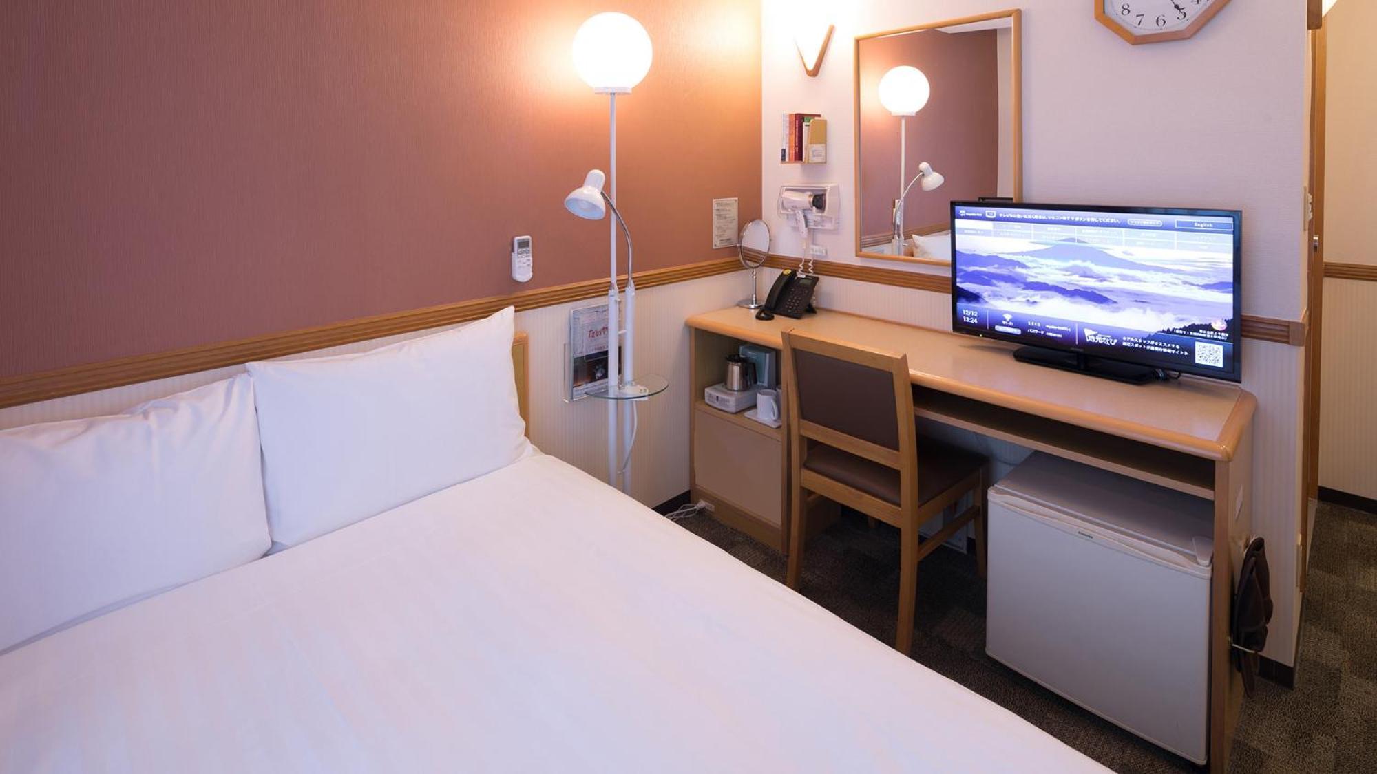 Toyoko Inn Fujisan Numazu Eki Kita Guchi No 2 Szoba fotó