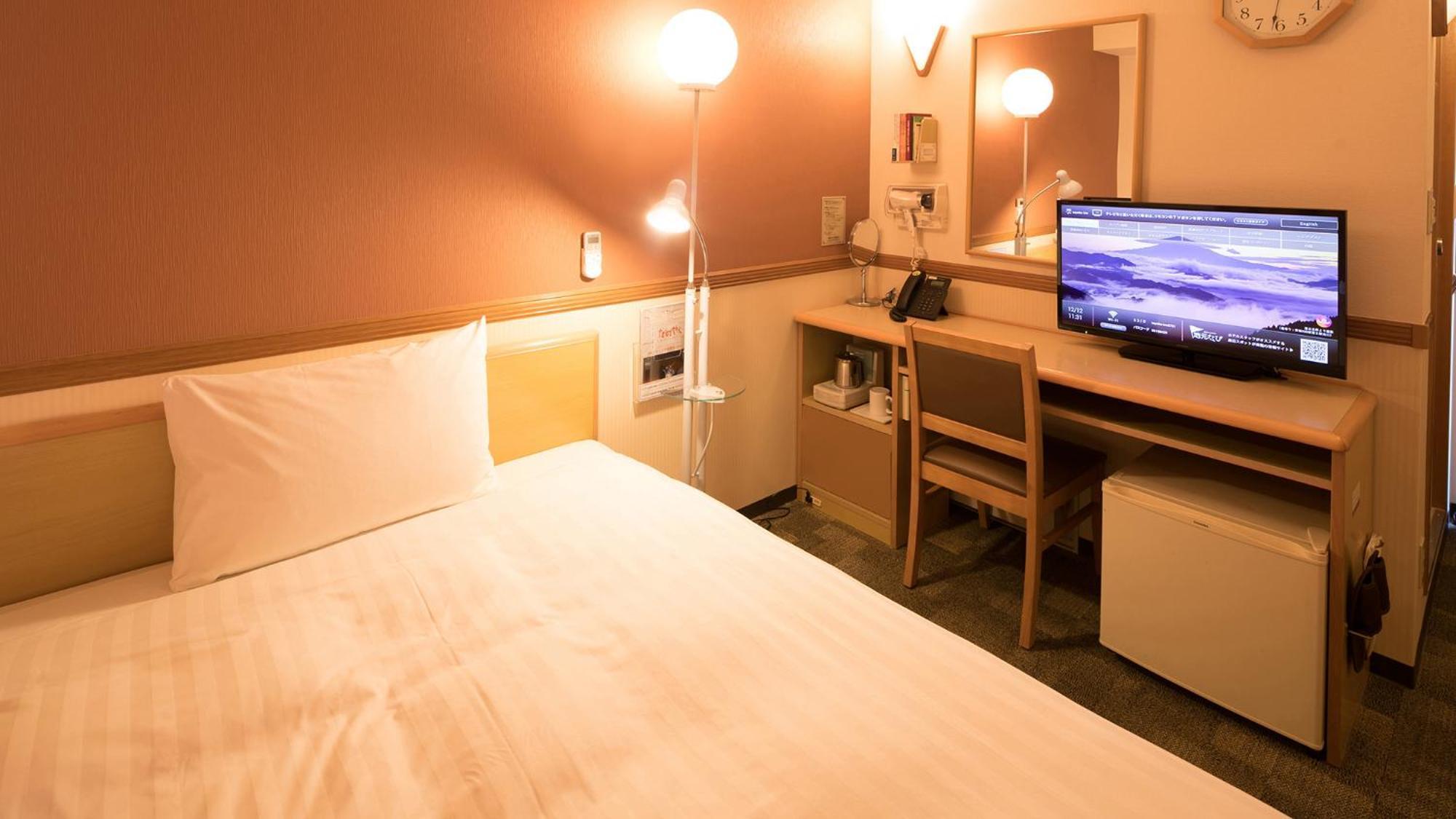 Toyoko Inn Fujisan Numazu Eki Kita Guchi No 2 Szoba fotó