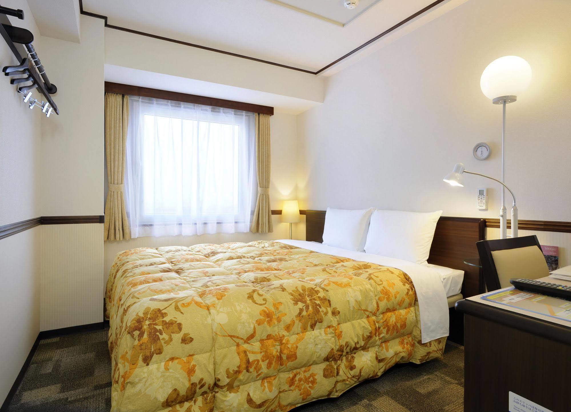 Toyoko Inn Fujisan Numazu Eki Kita Guchi No 2 Kültér fotó
