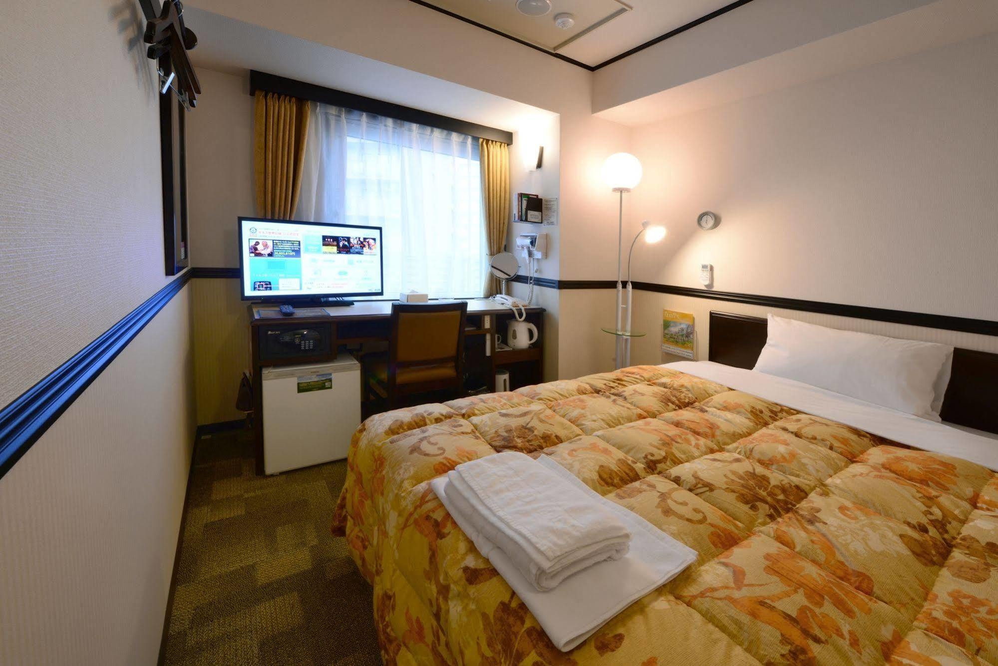 Toyoko Inn Fujisan Numazu Eki Kita Guchi No 2 Kültér fotó