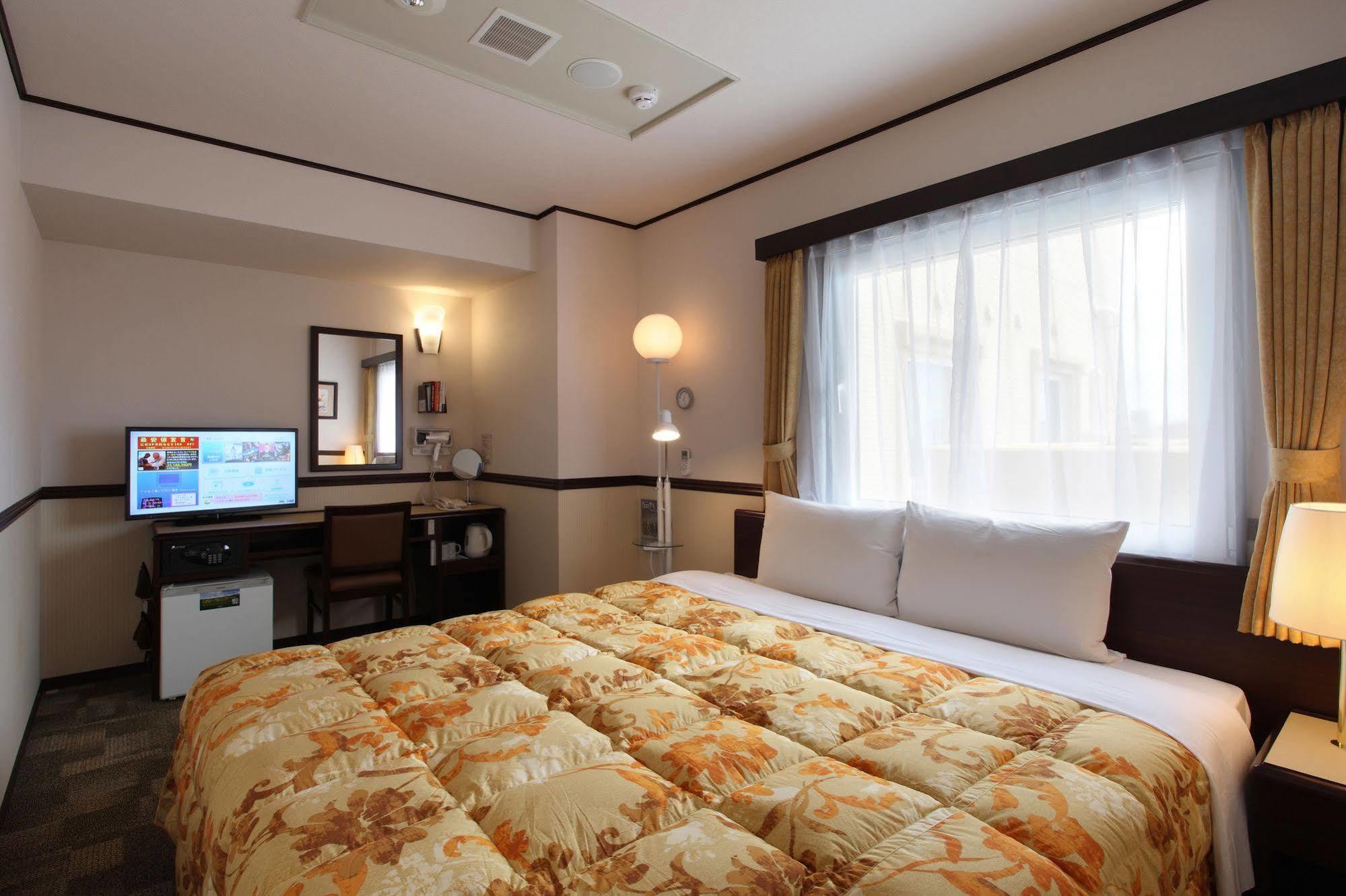 Toyoko Inn Fujisan Numazu Eki Kita Guchi No 2 Kültér fotó